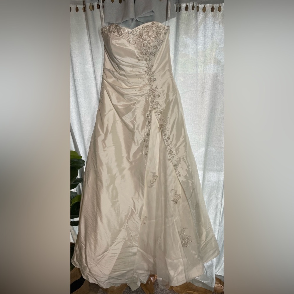 Essence Strapless Corset Wedding Dress